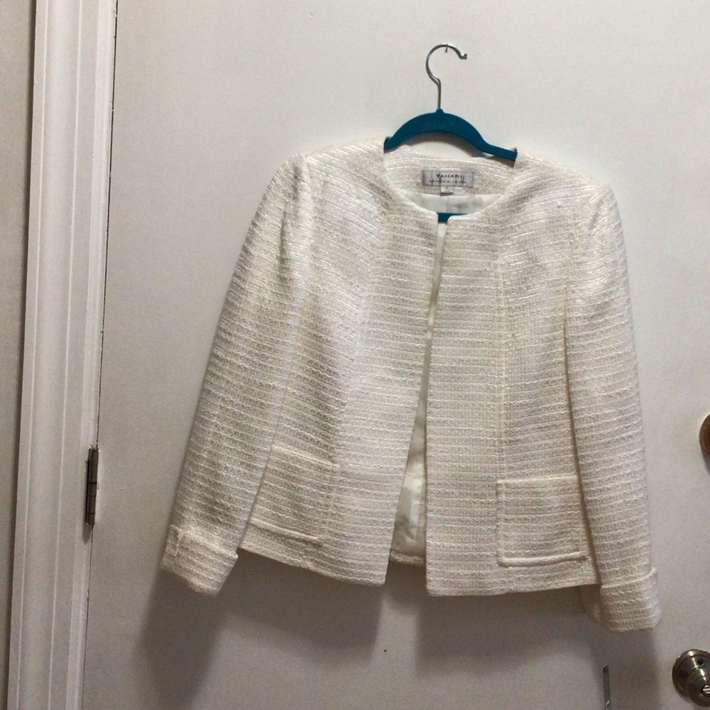 Tahari Textured Cream Blazer